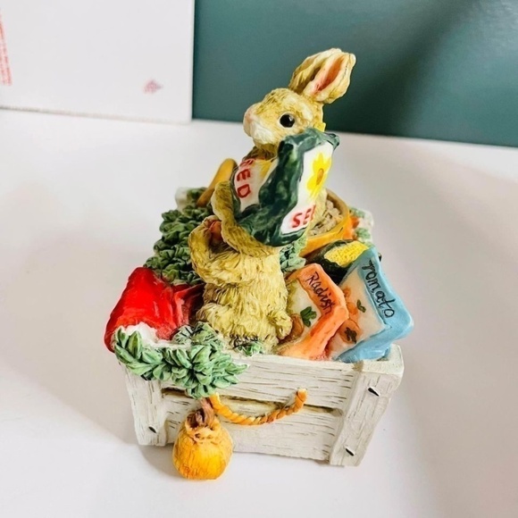Music Box Rabbits Seeds Stand **VINTAGE** - Picture 5 of 6